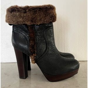 Tory Burch Black Leather & Shearling Ankle Boot 6.5 New